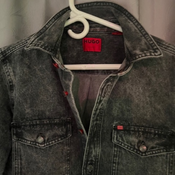 Hugo Boss denim shirt - Picture 2 of 5
